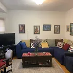 Classical American House Homestay New York