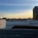 Shared Studio In Manhattan