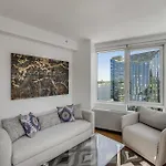 Apartment Global Luxury At Via 57 New York