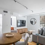 Apartment Family 3 Bedroom 1 Bath Getaway New York