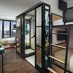 Moxy Nyc East Village Hotel