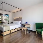 Moxy Nyc East Village New York