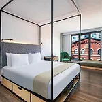 Moxy Nyc East Village New York