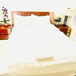 Visit & Relax Apartment *