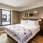 Hotel Pestana Park Avenue 4*