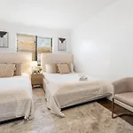 Brooklyn Apt 1Bd Sleeps 4