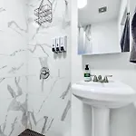 Magnificent In Lower Manhattan Apartment New York