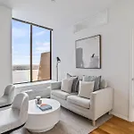 Lux Room With Shared Bath Apt