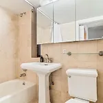 Cute 3bd 2bath Apartment