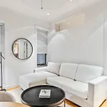 Cute 3bd 2bath Apartment *