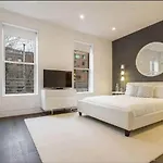 Holiday home Harlem New Multi-million Dollar Manhattan Brownstone