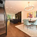 Harlem New Multi-million Dollar Manhattan Brownstone Holiday home *