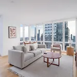 Apartment Elegant 2 Bd 2 Bath Escape