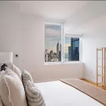 Elegant 2 Bd 2 Bath Escape Apartment