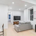 Astonishing 3Br 2Bath Apt