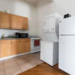 Monthly Nyc Rentals - Flawless 3 Bedroom Apartment