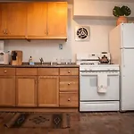 Monthly Nyc Rentals - Perfectly Designed 3 Bedroom Unit