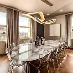 Tribeca 3 Bedroom Apartment W