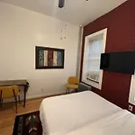 Monthly Nyc Rentals- Comfortable 2 Bedroom Apartment