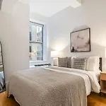 Manhattan Luxury Apartment 4