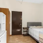 West 30th Street Hostel