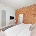 Monthly Nyc Rentals- Amazing 2 Bedroom 2 Ba Apt