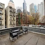 Monthly Nyc Rentals- Stunning 2 Bedroom Apt