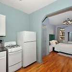 Monthly Nyc Rentals- Stylish Studio In Nyc!