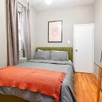 Monthly Nyc Rentals- Amazing 1 Bedroom Unit