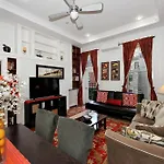 Monthly Nyc Rentals- Elegant 1 Bedroom Unit
