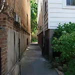 One Bedroom Apartment With Ac And Wifi In The Bronx