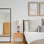 Uws 1br W Elevator Gym Nr Park Nyc-686 * New York