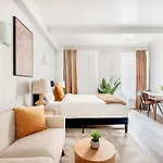 73-410 Luxury 24 Dm New Uws Gym Laundry Apartment