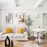 73-406 New 1Br 1Bth Uws Doorman Gym