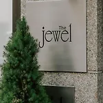 The Jewel Hotel, Hotel 4*