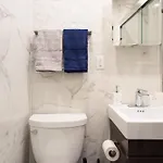 69-2b Prime Lower East East Brand New 1br Apartment