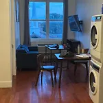 Cozy Unit In Bushwick Brooklyn