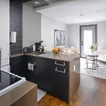 Stylish 3bd In Manhattan