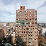 Blueground Ues Pool Gym Nr Park Nyc-1293 *