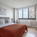 Blueground Ues Pool Gym Nr Park Nyc-1293 New York