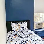 Fully Furnished Studio Apartment In Ny!