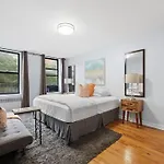 Apartment The Lenox