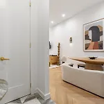 Luxurious Harlem With Modern Amenities, Outdoor Patio! Apartment