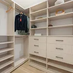 Luxurious Harlem With Modern Amenities, Outdoor Patio! Apartment