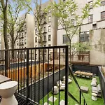 Luxurious Harlem With Modern Amenities, Outdoor Patio!