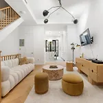 Luxurious Harlem With Modern Amenities, Outdoor Patio! Apartment *