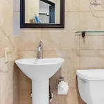 Walking Score In Heart Of With A Gym Apartment New York