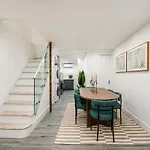 Apartment 317-1d New 2br Duplex Wd Private Backyard