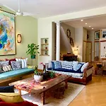 2 Bedrooms With One Private Bathroom In Lovely Home