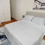 Monthly Nyc Rentals- Welcoming Studio Apartment